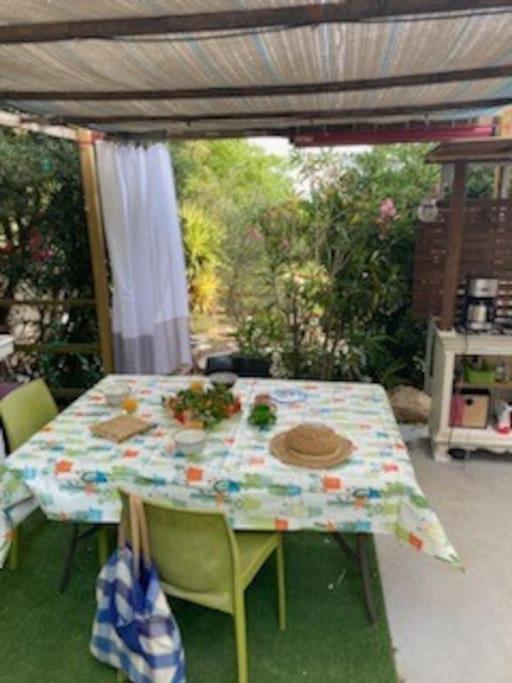 Sète Haut De Villa Au Mont St Clair Vue Exceptionnelle Mer Et Foret Terrasses, Piscine, Petanque, Solarium Prives מראה חיצוני תמונה