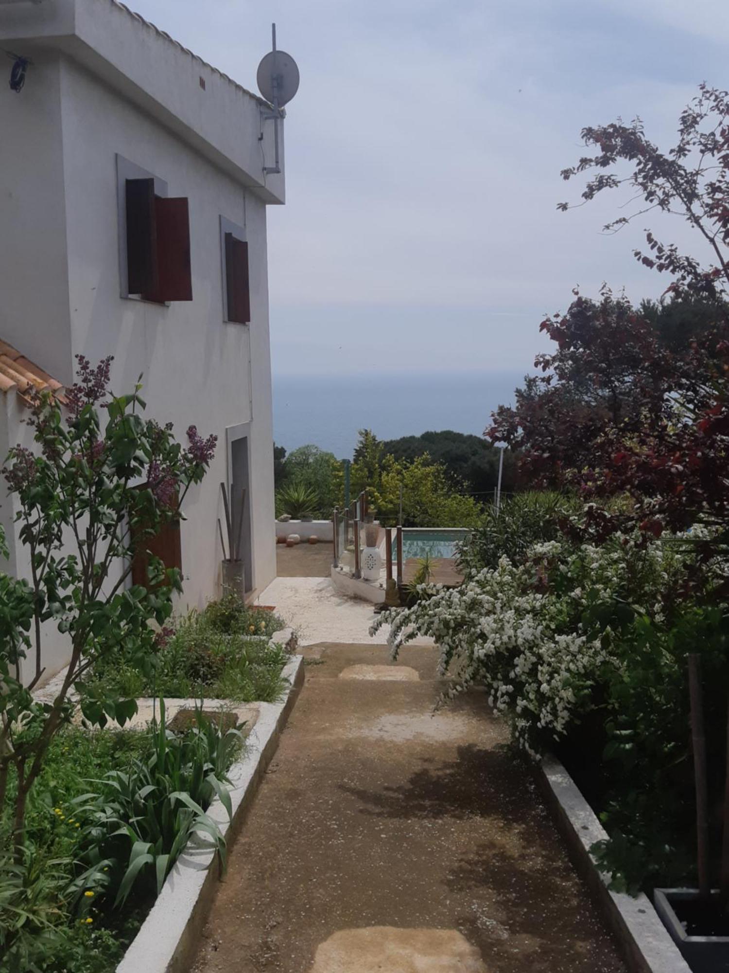 Sète Haut De Villa Au Mont St Clair Vue Exceptionnelle Mer Et Foret Terrasses, Piscine, Petanque, Solarium Prives מראה חיצוני תמונה